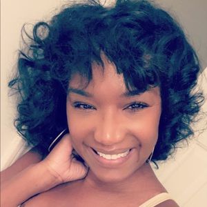 Meet your Posher, Ericka